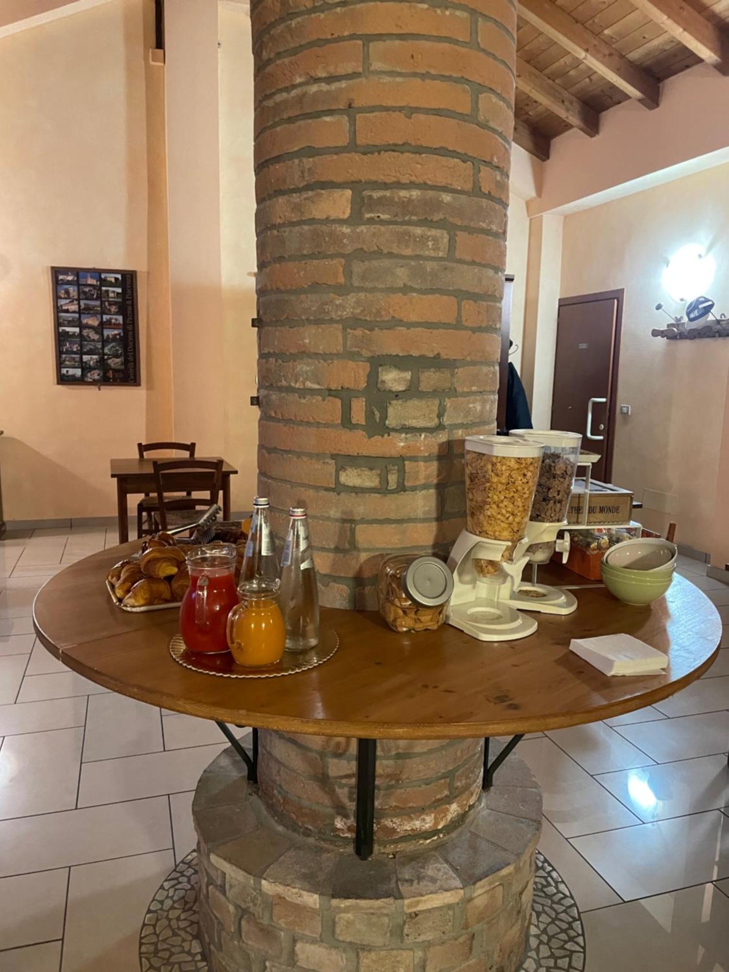 Hotel La Cascina Fontanellato Eksteriør billede
